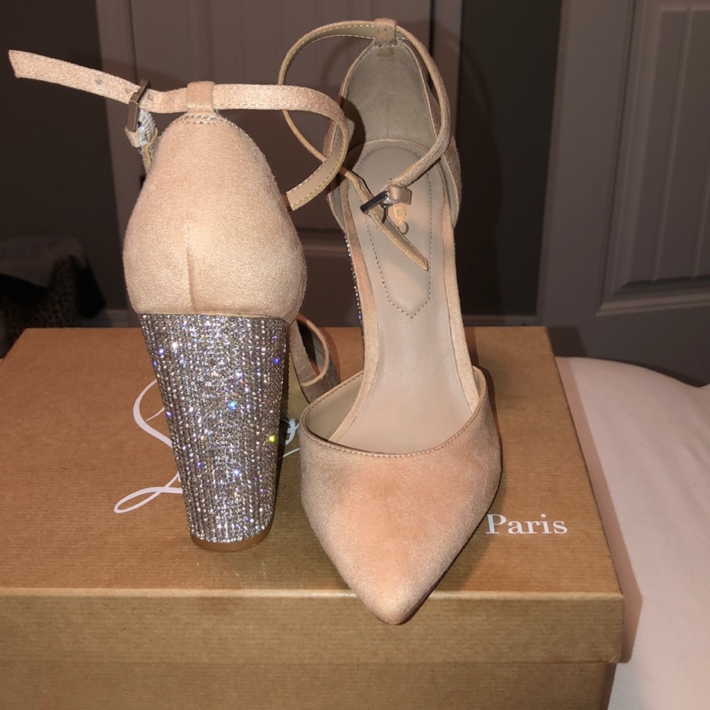 Never worn besides in the house